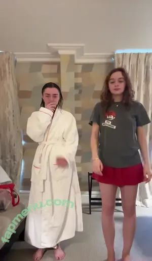 Maisie Williams / Maisie_Williams nude photo #0036