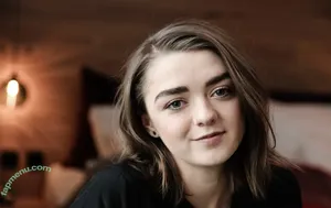 Maisie Williams / Maisie_Williams nude photo #0054