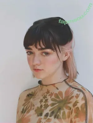 Maisie Williams / Maisie_Williams nude photo #0055
