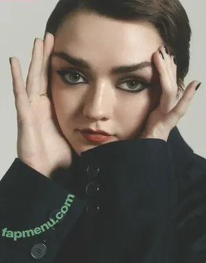 Maisie Williams / Maisie_Williams nude photo #0065
