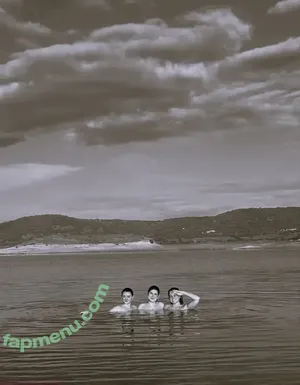 Maisie Williams / MaisieWilliamsOfficial / Maisie_Williams nude photo #0159