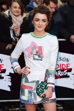 Maisie Williams / Maisie_Williams nude photo #0033