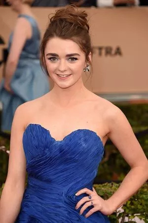 Maisie Williams / Maisie_Williams nude photo #0129