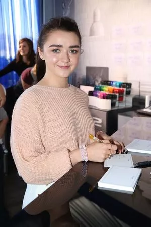 Maisie Williams / Maisie_Williams nude photo #0158