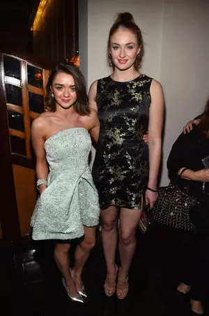 Maisie Williams / Maisie_Williams nude photo #0195