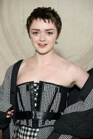 Maisie Williams / Maisie_Williams nude photo #0374