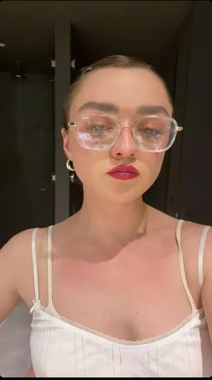 Maisie Williams / Maisie_Williams nude photo #0547