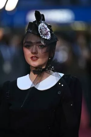 Maisie Williams / Maisie_Williams nude photo #0643