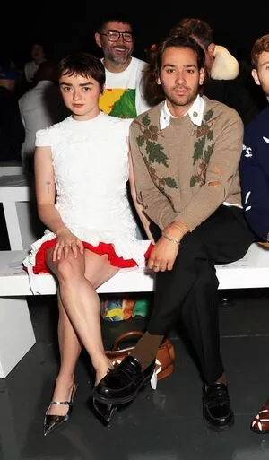 Maisie Williams / Maisie_Williams nude photo #0650