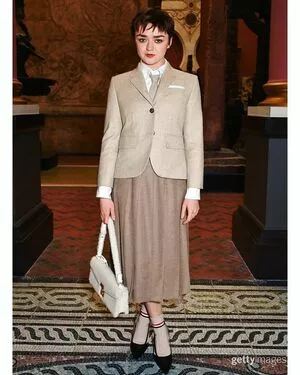 Maisie Williams / Maisie_Williams nude photo #0664