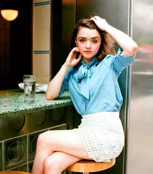 Maisie Williams / Maisie_Williams nude photo #0667