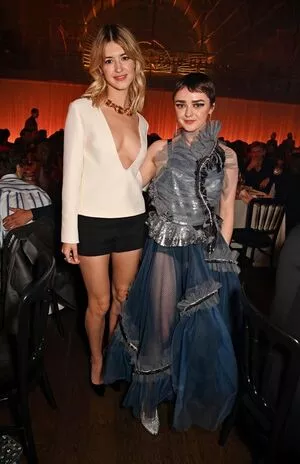 Maisie Williams / Maisie_Williams nude photo #0739