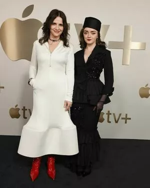 Maisie Williams / Maisie_Williams nude photo #0936