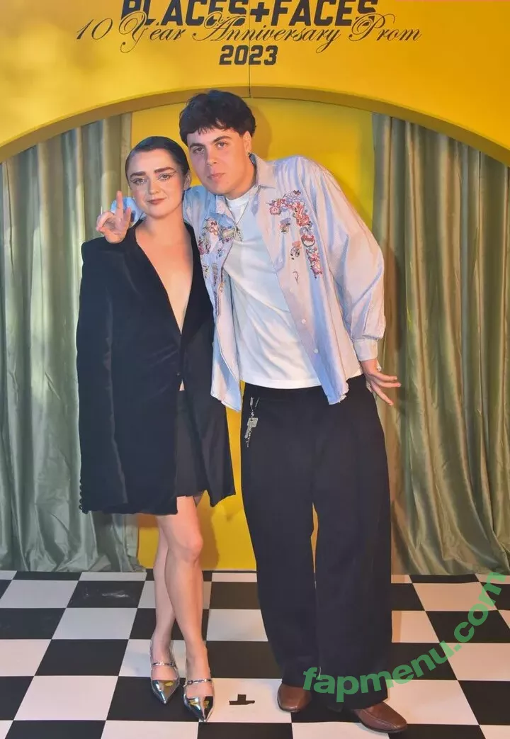 Maisie Williams nude photo #0574 (Maisie_Williams)