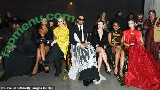 Maisie Williams nude photo #0581 (Maisie_Williams)