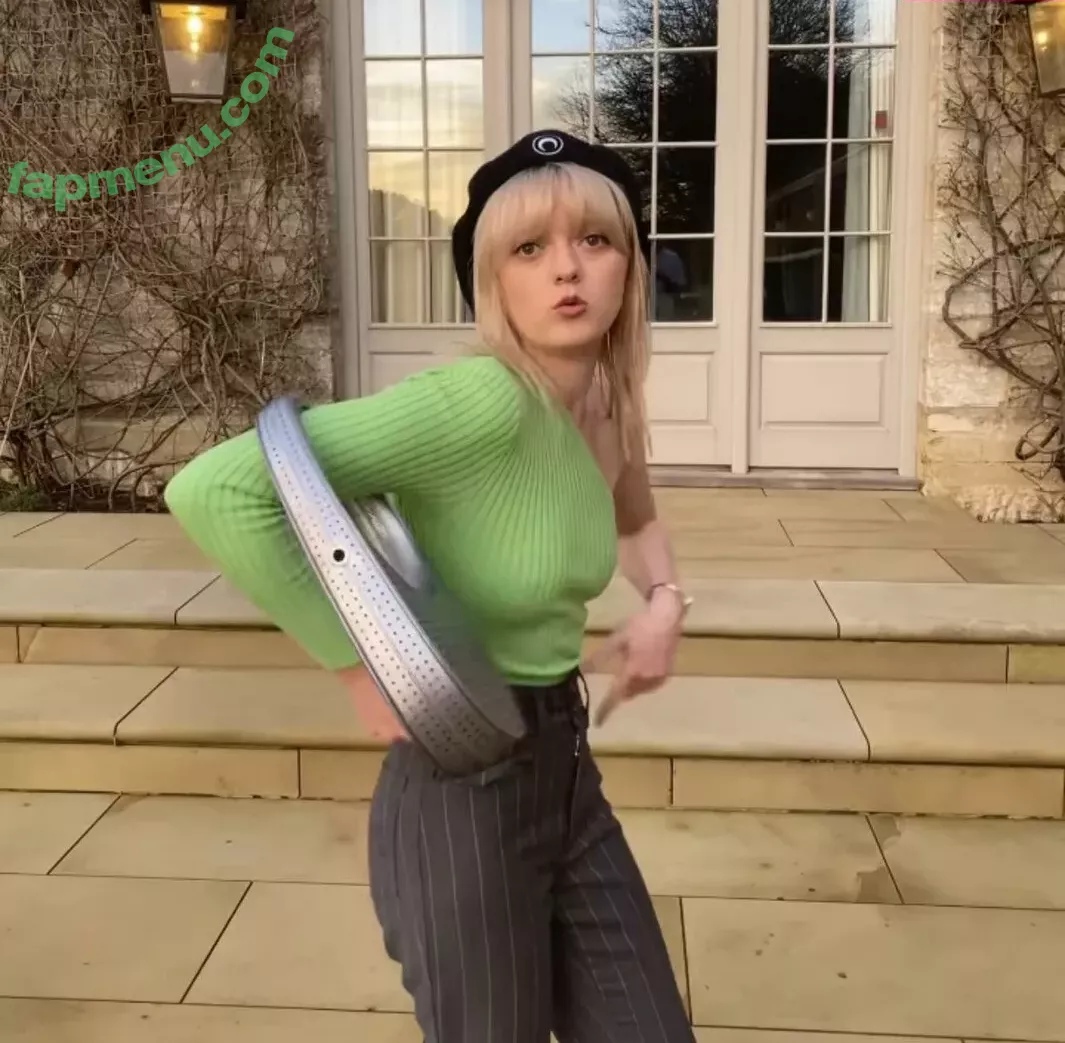 Maisie Williams nude photo #0827 (Maisie_Williams)