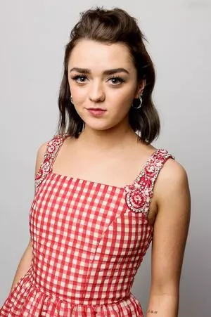 Maisie Williams / Maisie_Williams nude photo #1199