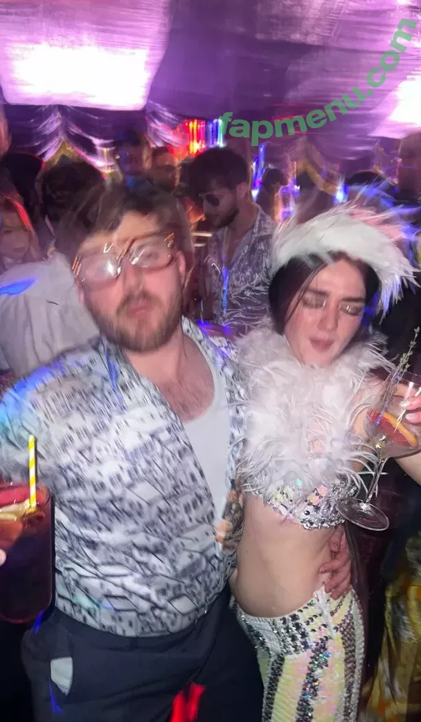 Maisie Williams nude photo #1131 (Maisie_Williams)