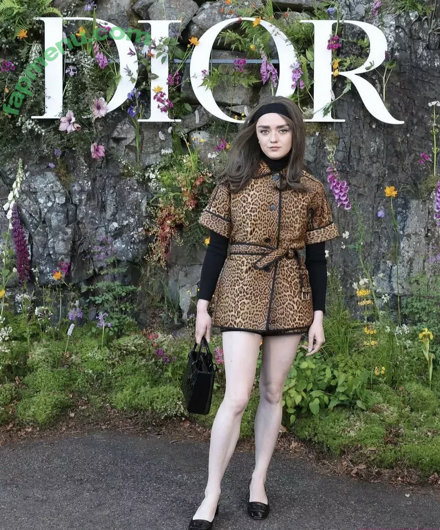 Maisie Williams nude photo #1244 (Maisie_Williams)