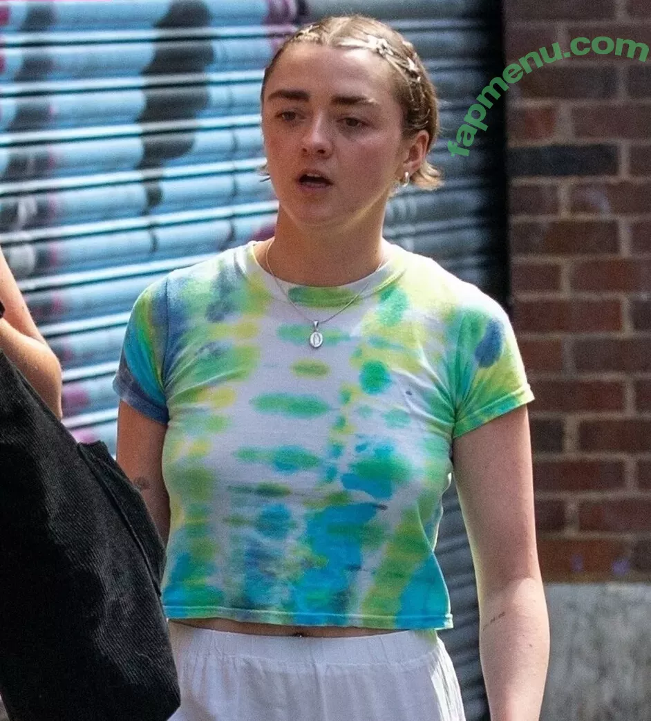 Maisie Williams nude photo #1500 (Maisie_Williams)