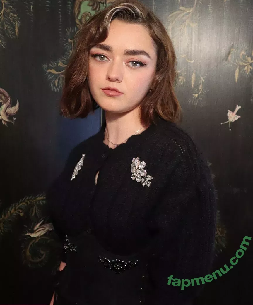 Maisie Williams nude photo #1554 (Maisie_Williams)