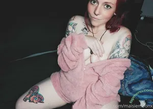 maisiemoonx / maissmoonn nude photo #0018