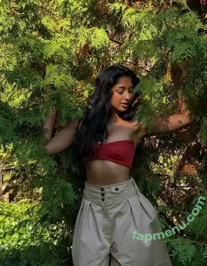 Maitreyi Ramakrishnan / maitreyiramakrishnan / ramakrishnannn nude photo #0225