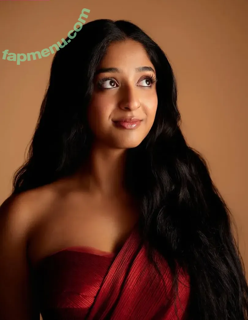 Maitreyi Ramakrishnan nude photo #0229 (maitreyiramakrishnan / ramakrishnannn)