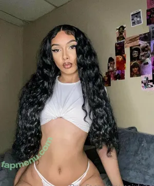 maixlynn / maixlyn nude photo #0020