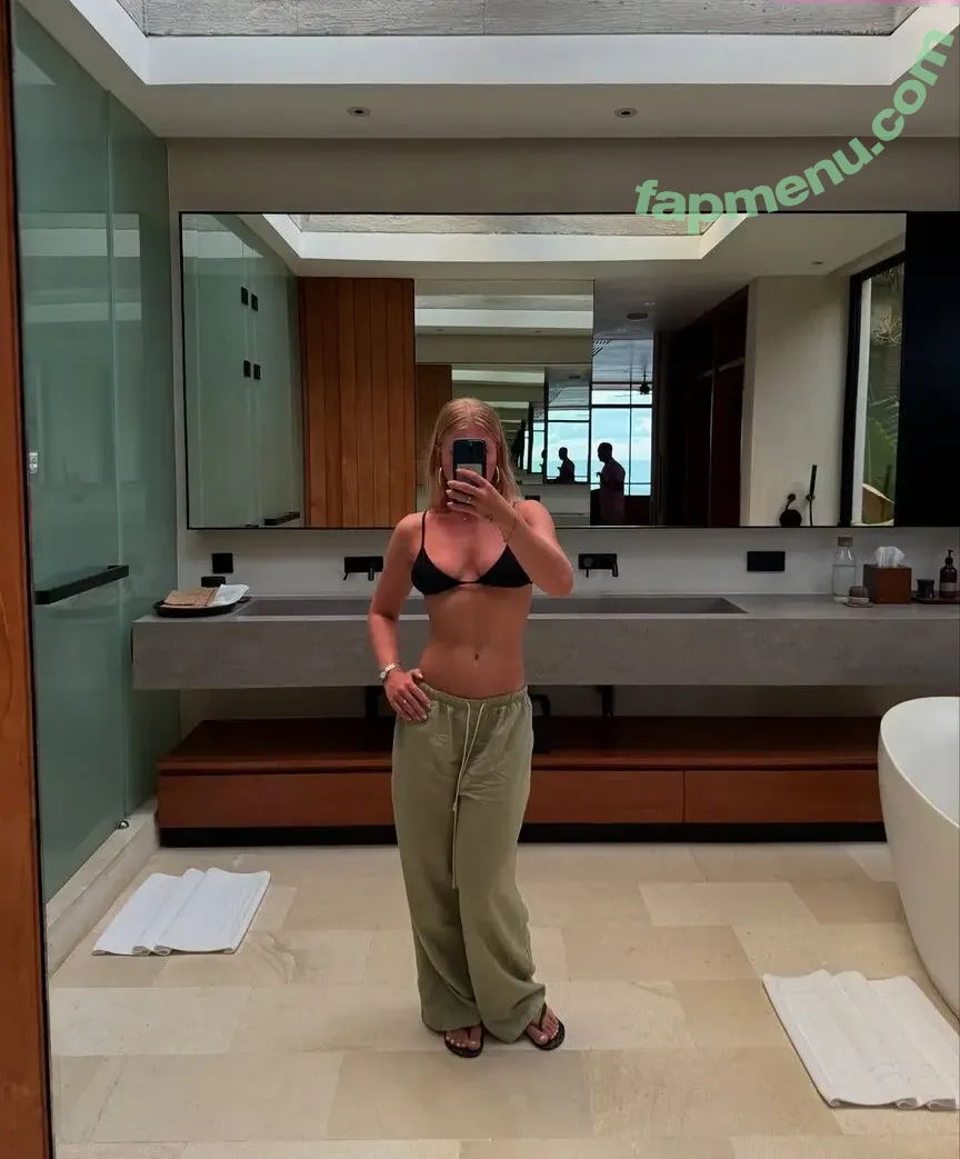 Majaaleonie nude photo #0376 (Majaaleonie)