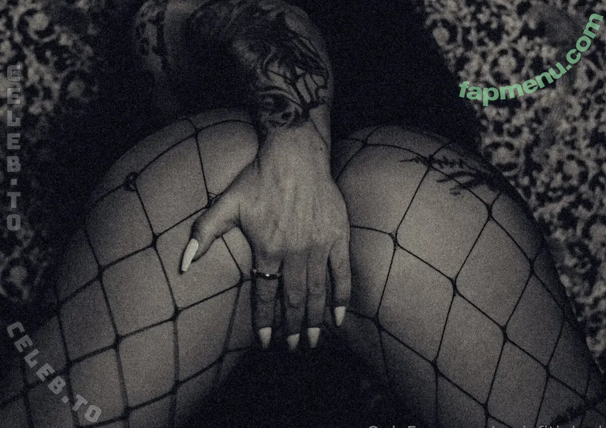 Majafitinked nude photo #0007 (majafit_xx)