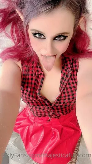 majesticafunicorn / dude_you_fugly / majesticnudes nude photo #0177