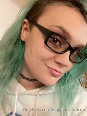 majesticafunicorn / dude_you_fugly / majesticnudes nude photo #0184