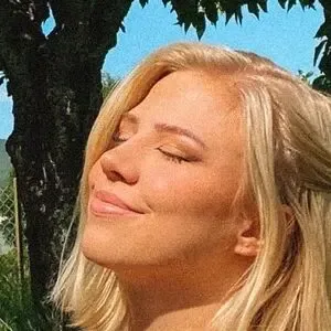 Maji / ilovebitterlife / majijej / officialmajicjames nude photo #0038