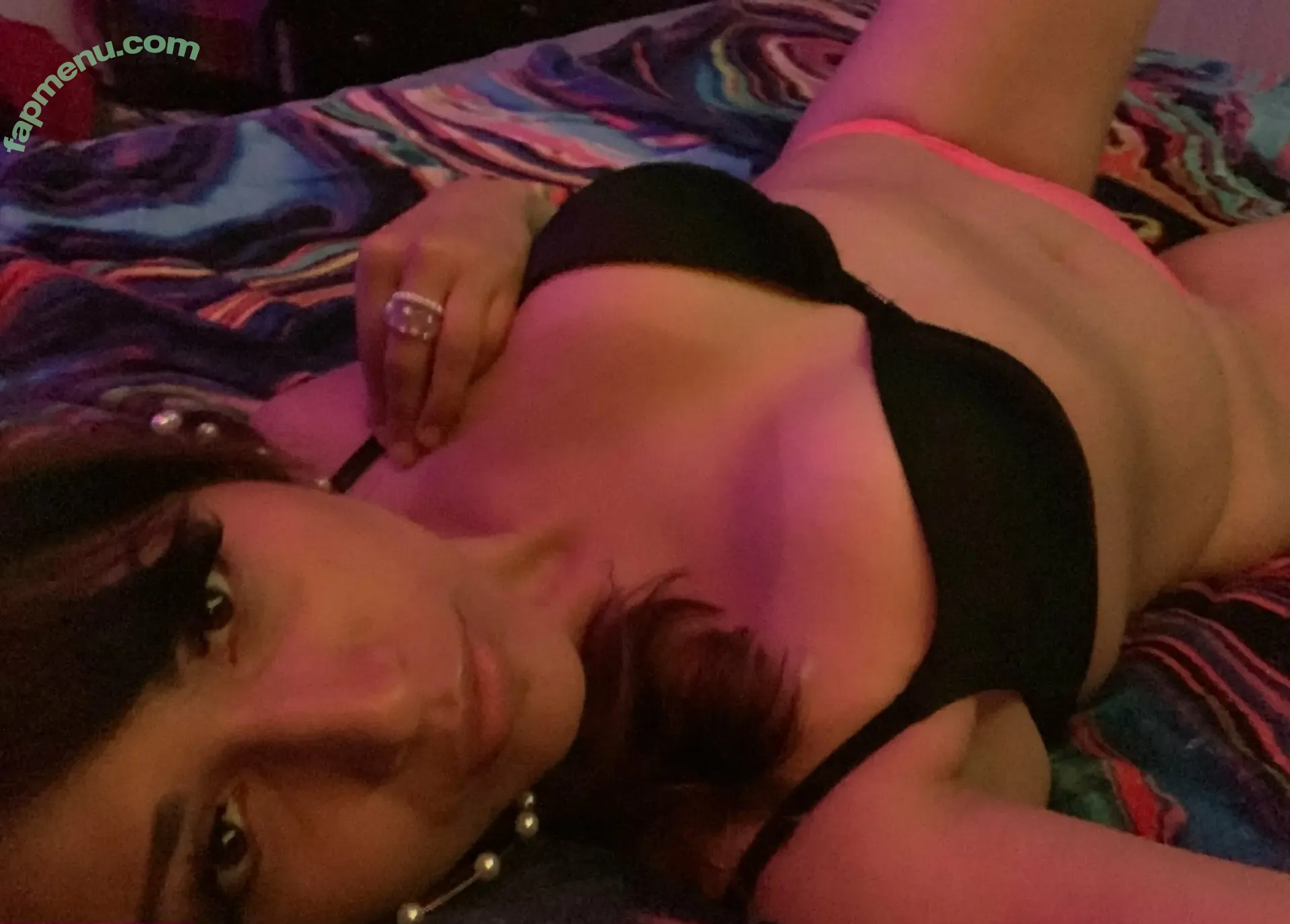 majicjasmine nude photo #0013 (jasminethalegend)