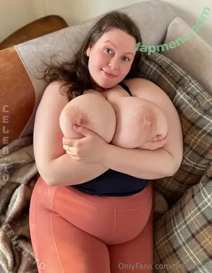 Majikmilk / majikmilkfans / majikmilkofficial nude photo #0172