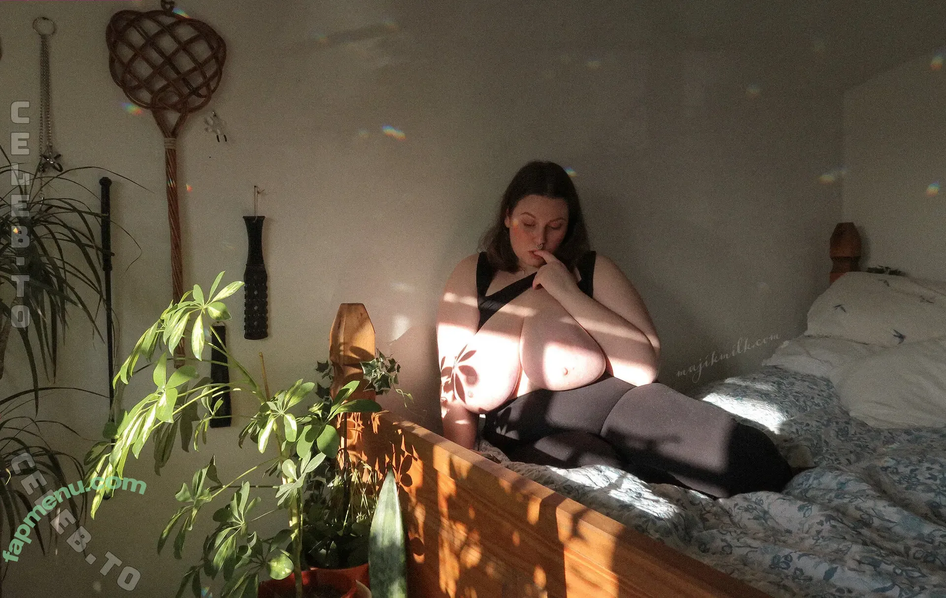 Majikmilk nude photo #0199 (majikmilkfans / majikmilkofficial)