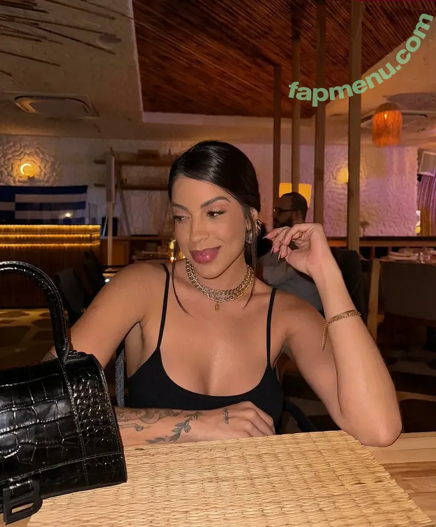Maju Mazalli nude photo #0012 (majumazalli / secretmaju)