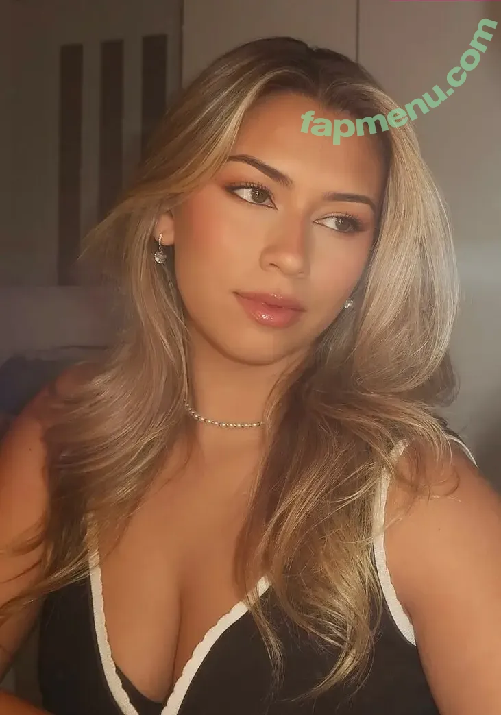 Makayla Le nude photo #0021 (Makayla.le / kayylalee)