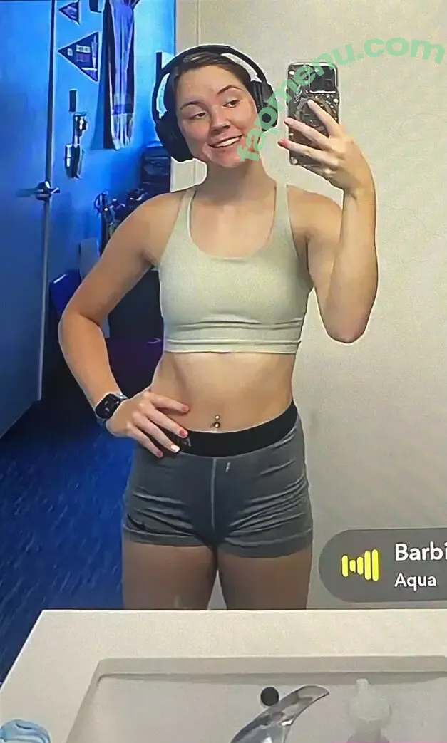 Makayla Turner nude photo #0002 (_makmakeup_ / karlamelito)