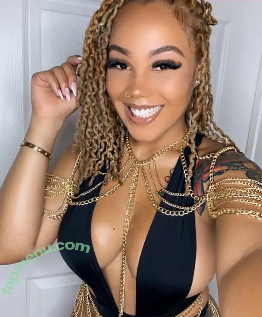 Makeedah nude photo #0001 (Makeedah)