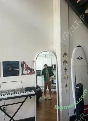 Makenna Dean / kennabeann14 nude photo #0086