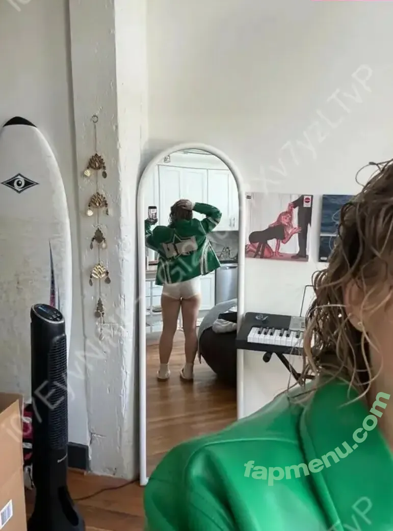 Makenna Dean nude photo #0090 (kennabeann14)