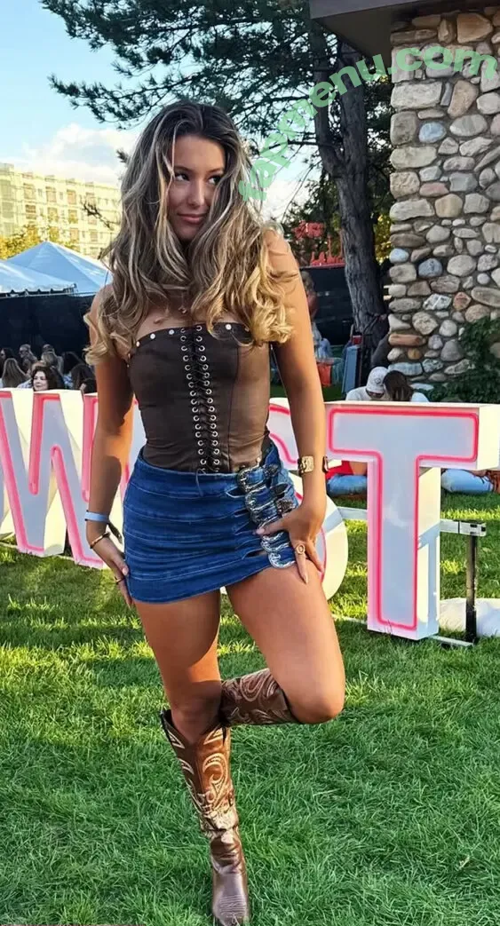 Makenna Jenkins nude photo #0252 (coolestbabeoutthere / kenna121 / makenna5692)