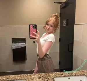 Makenna Kelly / Lifewithmak / Makenna Kelly / lifewithmak2005 nude photo #0013