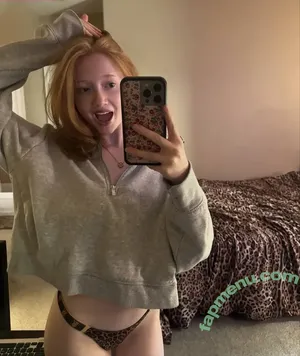 Makenna Kelly / Lifewithmak / lifewithmak2005 nude photo #0679