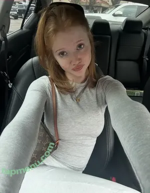 Makenna Kelly / Lifewithmak / lifewithmak2005 nude photo #0682