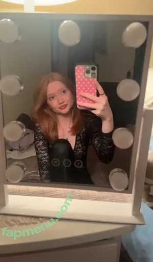 Makenna Kelly / Lifewithmak / lifewithmak2005 nude photo #0702