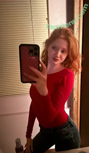 Makenna Kelly / Lifewithmak / lifewithmak2005 nude photo #0706