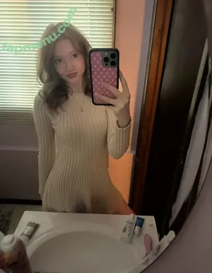 Makenna Kelly / Lifewithmak / lifewithmak2005 nude photo #0710